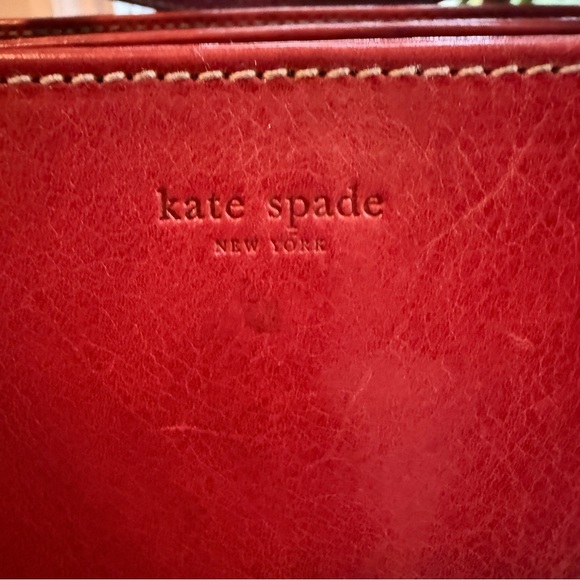 Kate Spade | Vintage Red All Leather Tote, Made in Itay - Picture 3 of 16